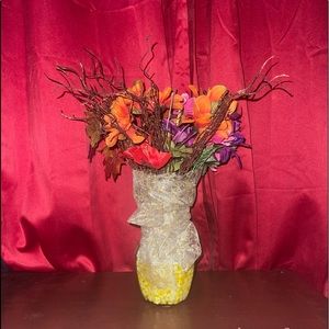 Beautiful crystal flower 🌺🌺🌺 vase 💐💐💐 and candy 🍭 dishes 🍬🍬🍭